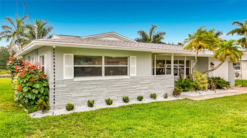 508 SHORE DRIVE Largo, FL 33771