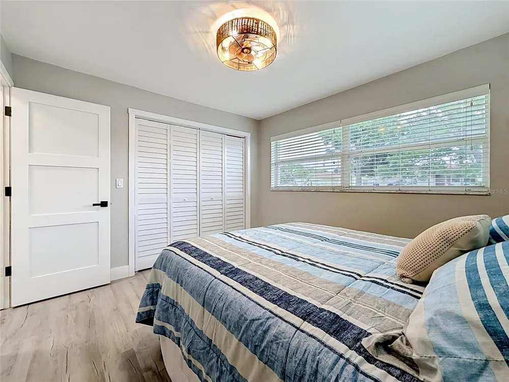 508 SHORE DRIVE Largo, FL 33771