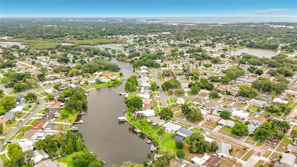 508 SHORE DRIVE Largo, FL 33771