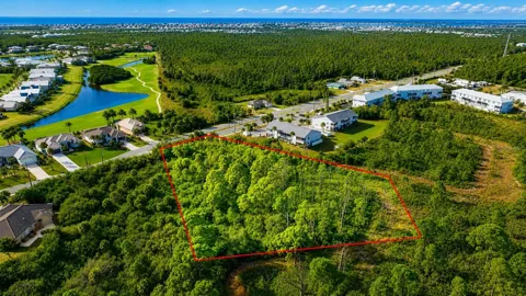 3989 CAPE HAZE DRIVE