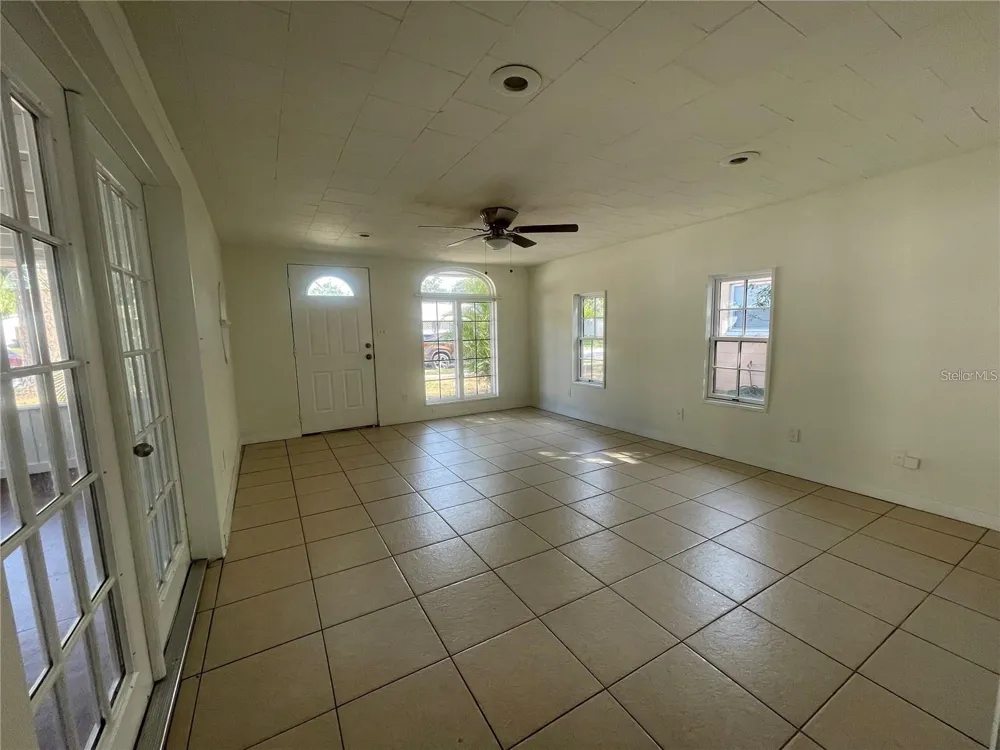 5891 93RD AVENUE Pinellas Park, FL 33782