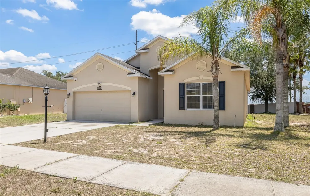 3216 LYNROCK AVENUE Dundee, FL 33838