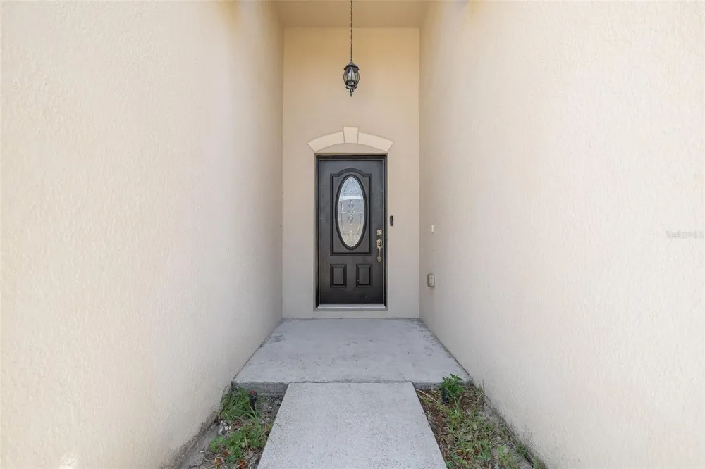 3216 LYNROCK AVENUE Dundee, FL 33838