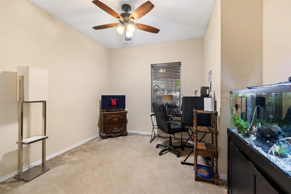 3216 LYNROCK AVENUE Dundee, FL 33838