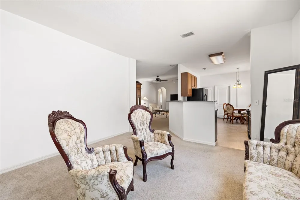 3216 LYNROCK AVENUE Dundee, FL 33838