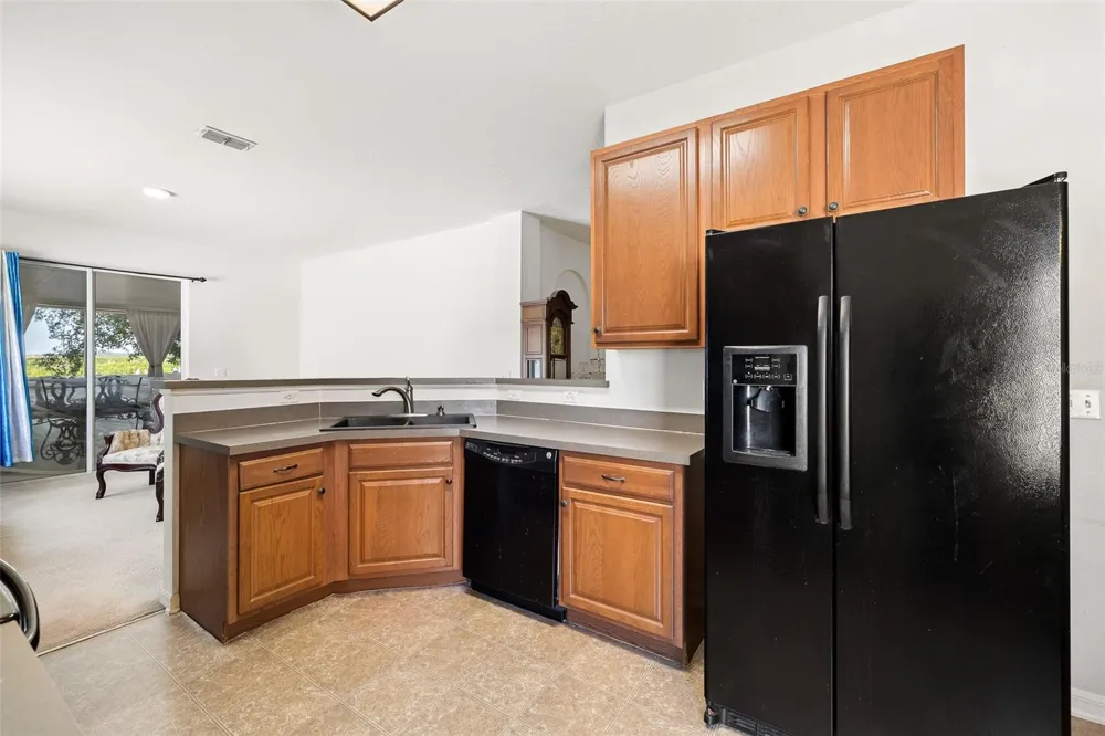 3216 LYNROCK AVENUE Dundee, FL 33838
