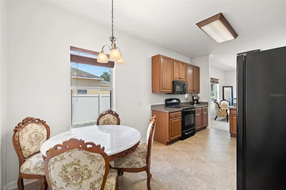 3216 LYNROCK AVENUE Dundee, FL 33838