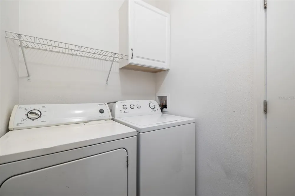 3216 LYNROCK AVENUE Dundee, FL 33838