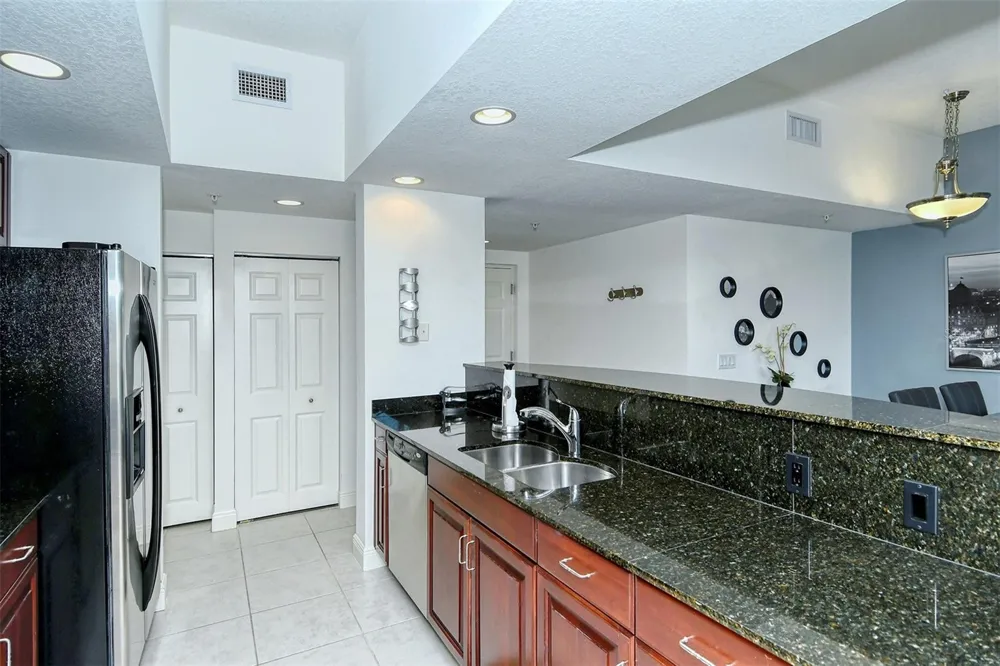 800 TAMIAMI TRAIL #203 Sarasota, FL 34236