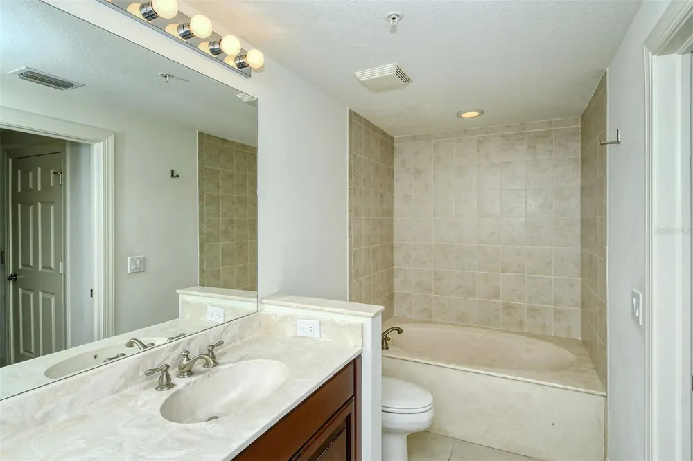 800 TAMIAMI TRAIL #203 Sarasota, FL 34236
