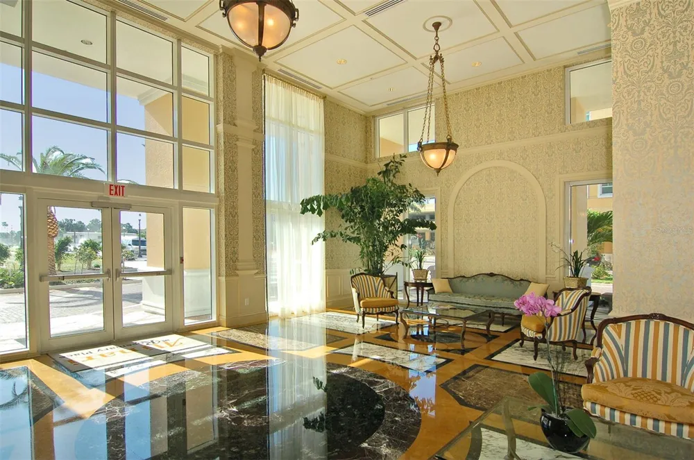 800 TAMIAMI TRAIL #203 Sarasota, FL 34236