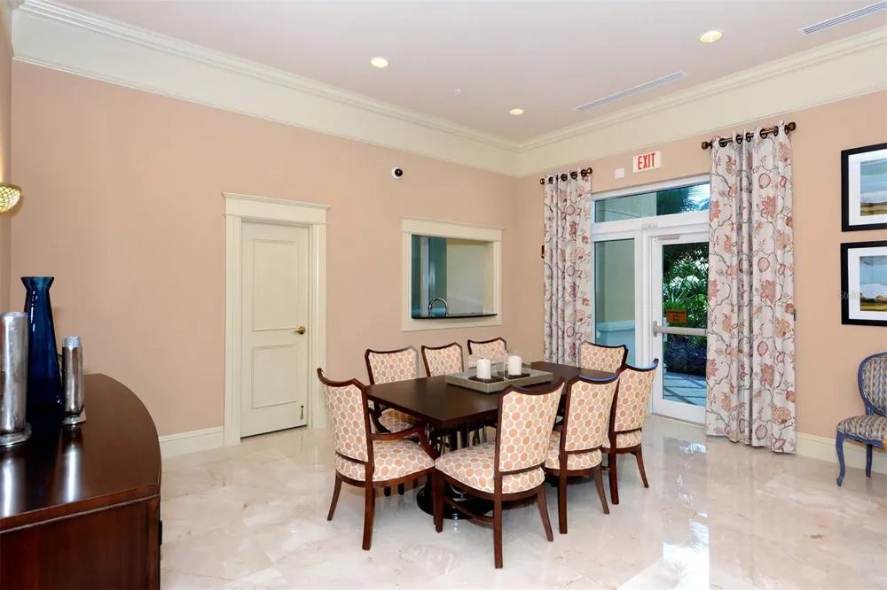 800 TAMIAMI TRAIL #203 Sarasota, FL 34236