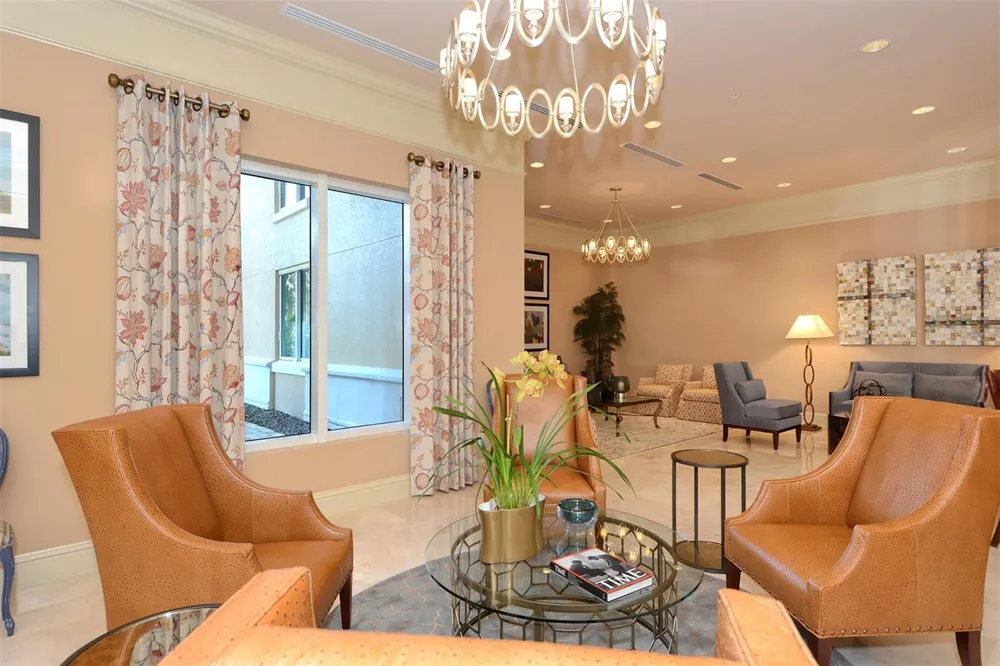 800 TAMIAMI TRAIL #203 Sarasota, FL 34236