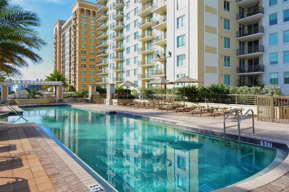 800 TAMIAMI TRAIL #203 Sarasota, FL 34236