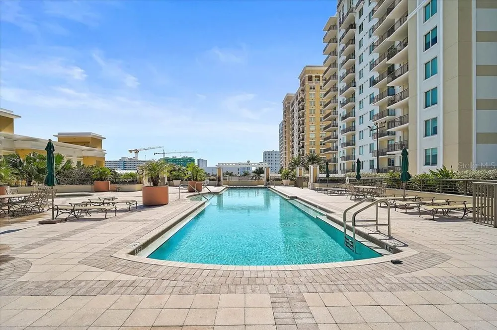 800 TAMIAMI TRAIL #203 Sarasota, FL 34236