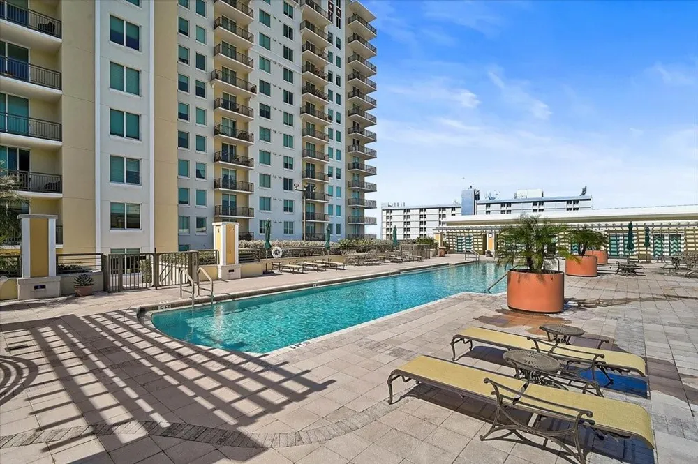 800 TAMIAMI TRAIL #203 Sarasota, FL 34236