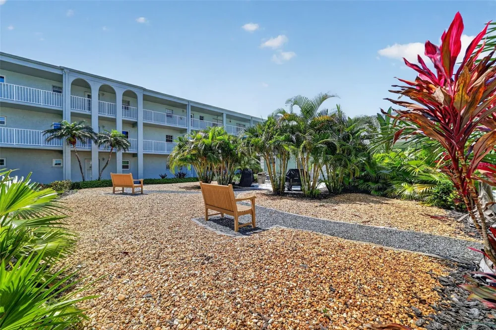 1706 BELLEAIR FOREST DRIVE #220 Belleair, FL 33756