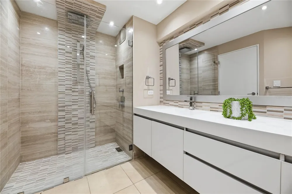 103-105 DE DIEGO AVENUE #1604S San Juan, PR 00911