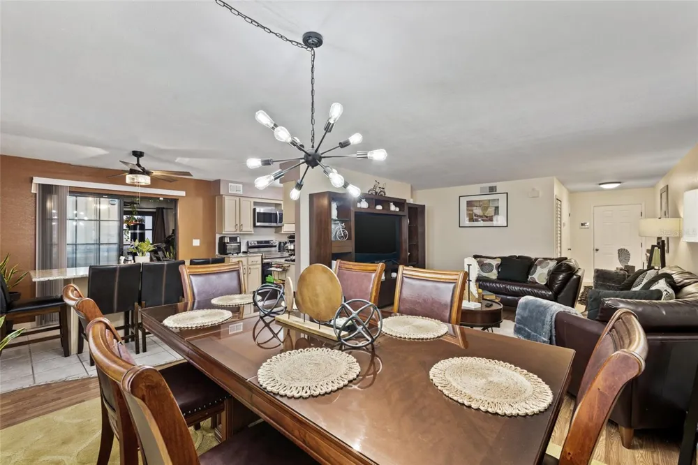 100 E OAK TERRACE DRIVE #A2 Leesburg, FL 34748