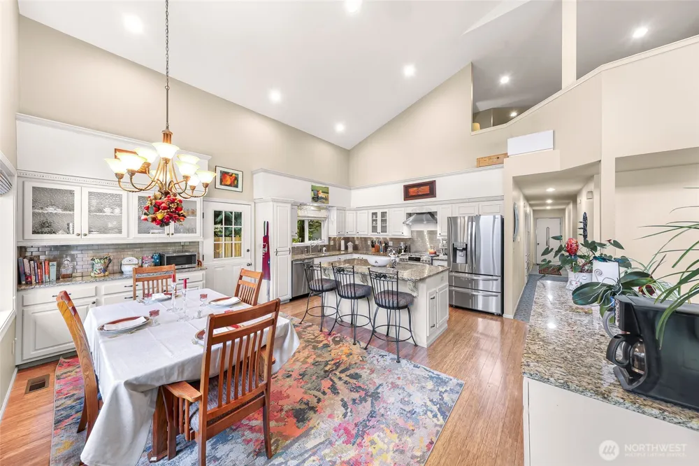 6874 Golf View Drive Lynden, WA 98264