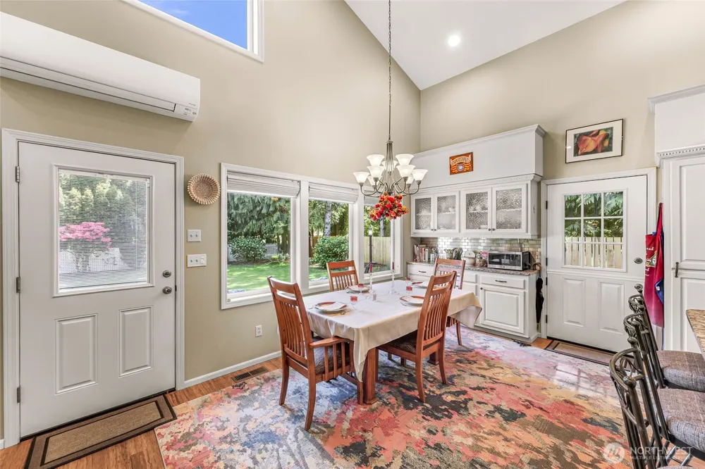 6874 Golf View Drive Lynden, WA 98264