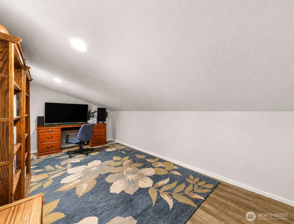 6874 Golf View Drive Lynden, WA 98264