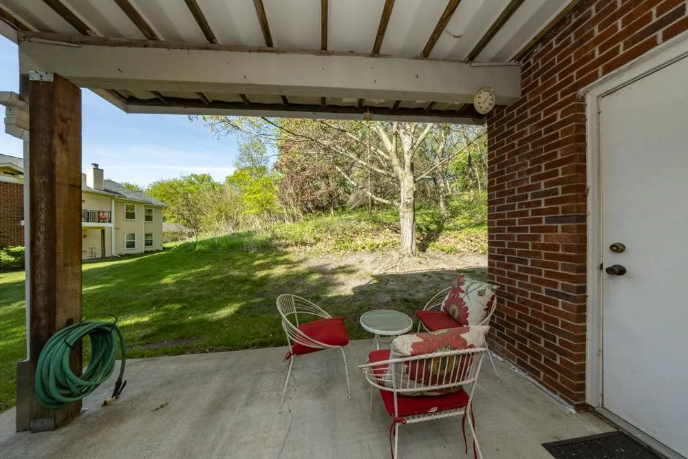 723 Larpenteur Avenue E #723A Maplewood, MN 55117