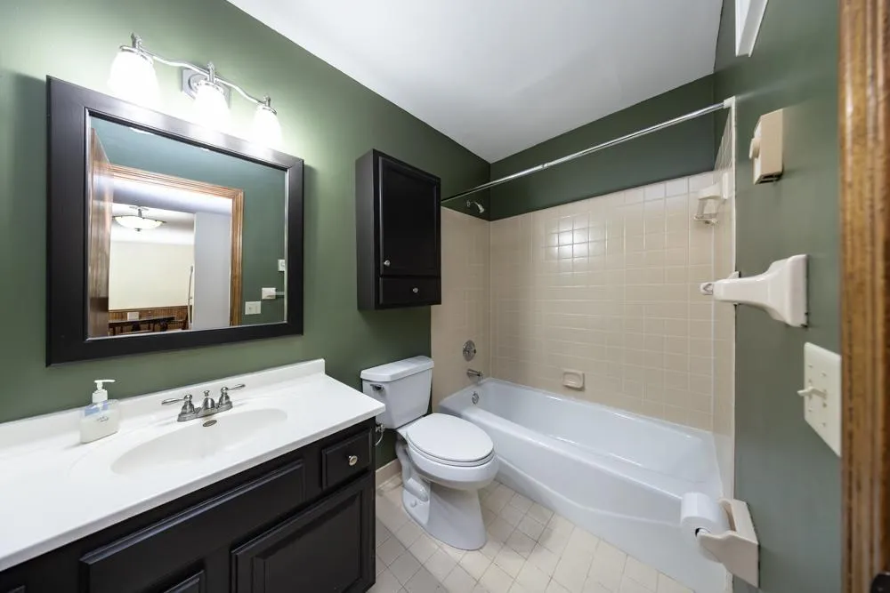 723 Larpenteur Avenue E #723A Maplewood, MN 55117