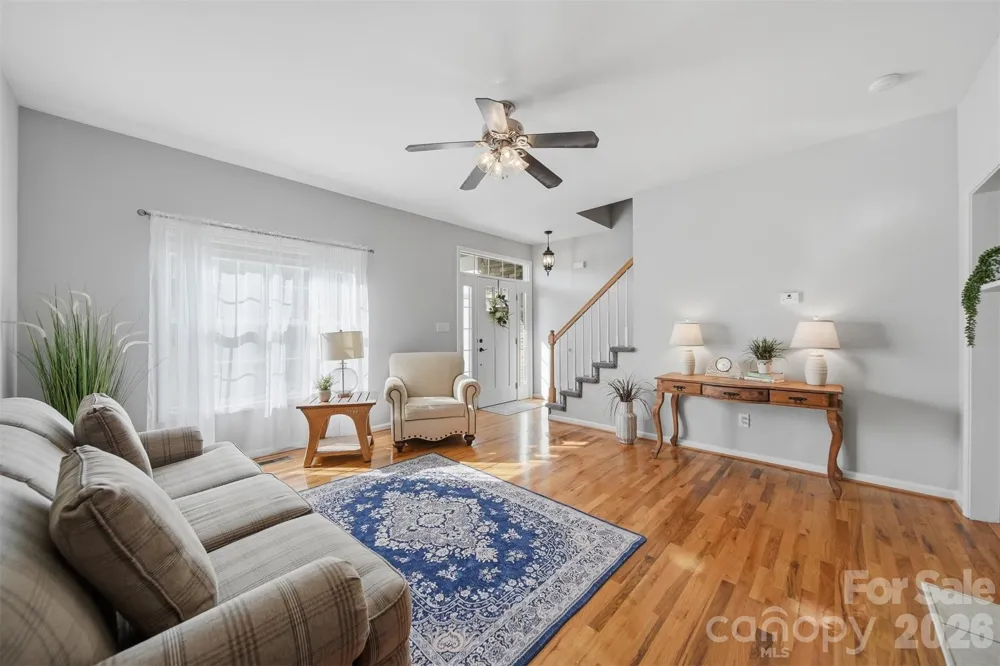 19 Heron Cove Loop #B Hickory, NC 28601