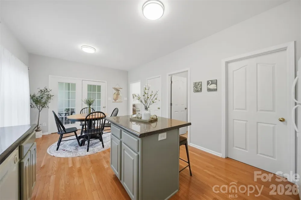 19 Heron Cove Loop #B Hickory, NC 28601