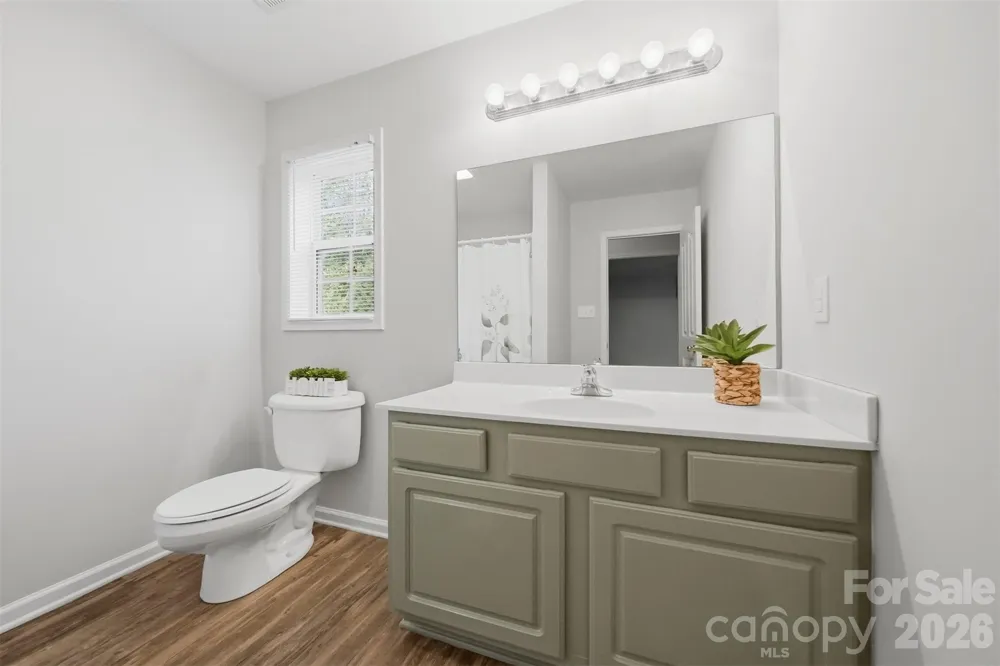 19 Heron Cove Loop #B Hickory, NC 28601