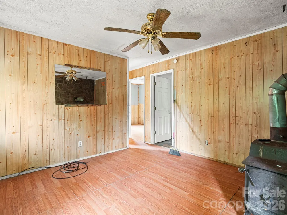 1669 Fisher Creek Road Sylva, NC 28779