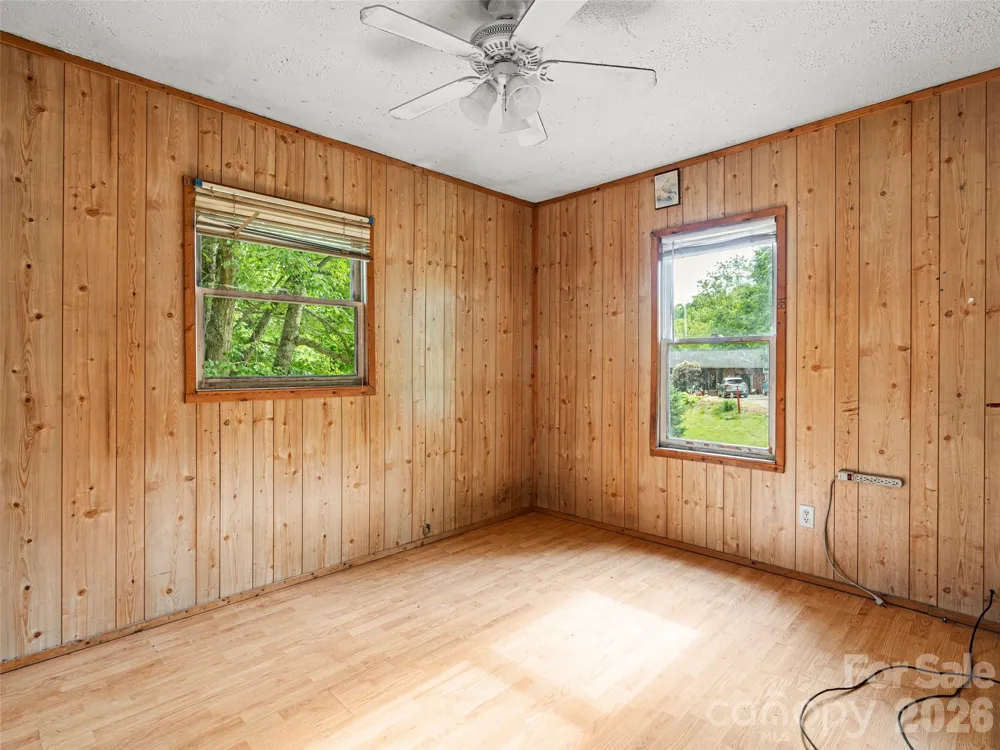 1669 Fisher Creek Road Sylva, NC 28779