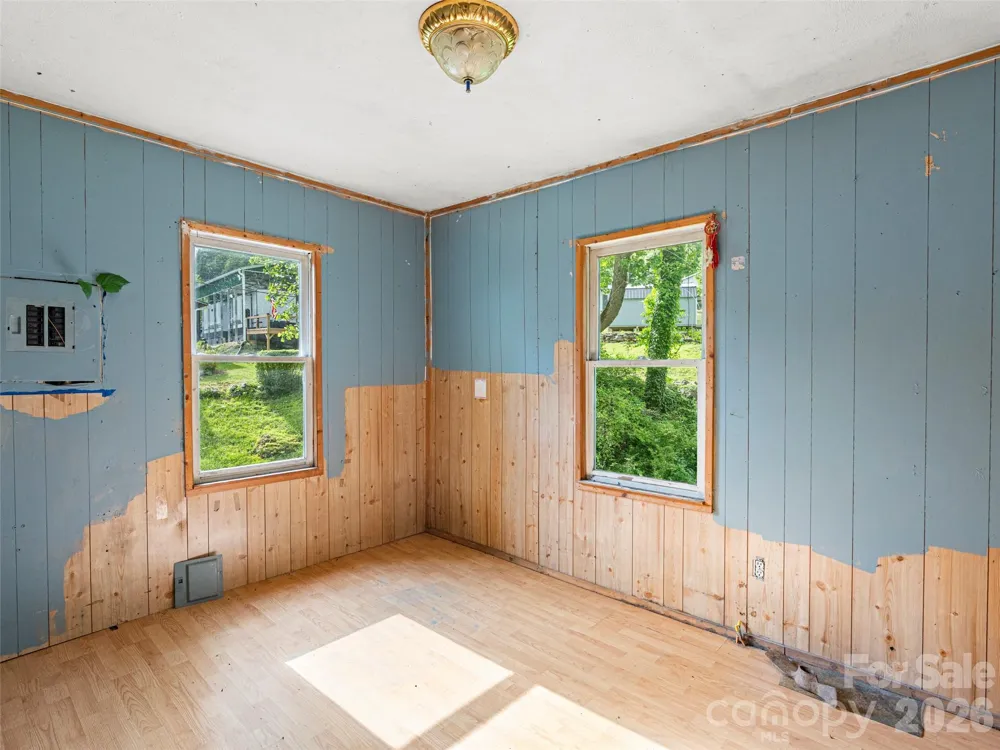 1669 Fisher Creek Road Sylva, NC 28779