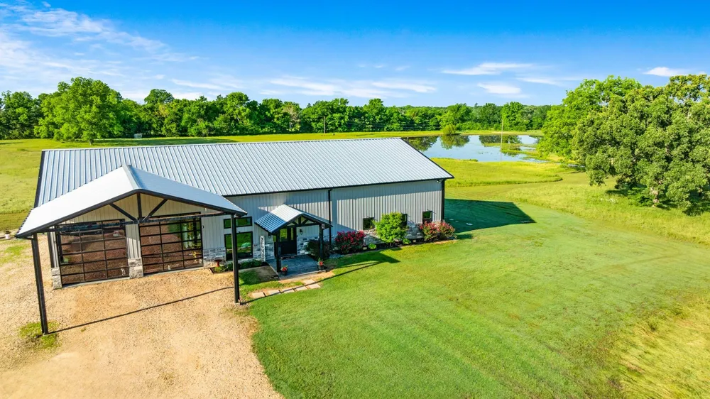 962 County Road 14630 Pattonville, TX 75468