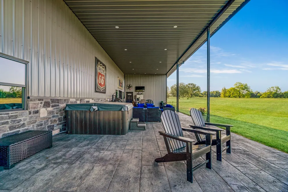 962 County Road 14630 Pattonville, TX 75468