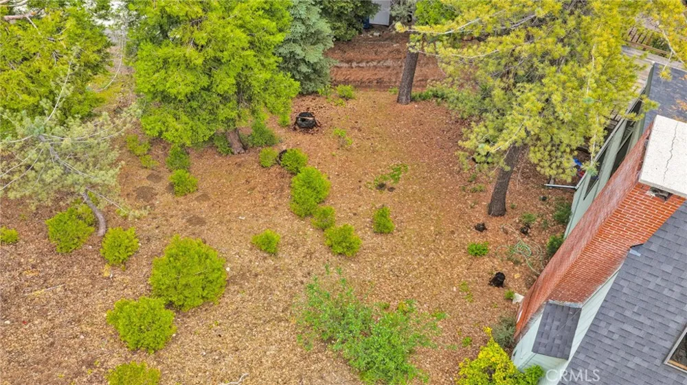 325 Mittry Lake Arrowhead, CA 92352