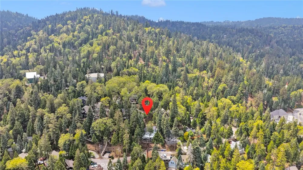 325 Mittry Lake Arrowhead, CA 92352