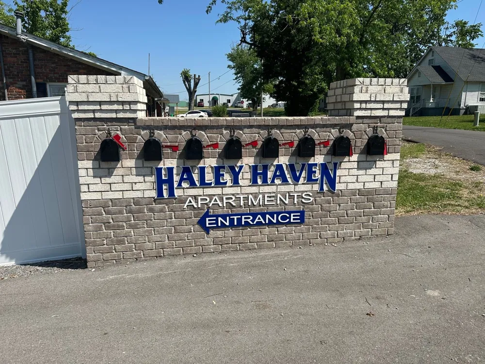 705 Haley St #G Lafayette, TN 37083