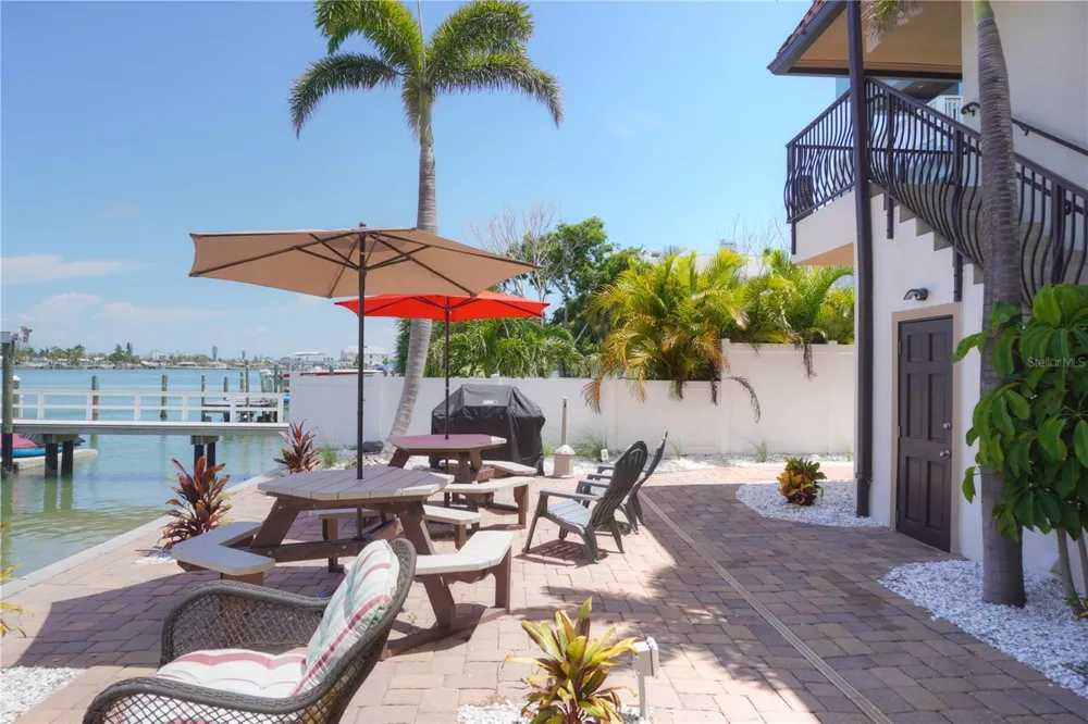 8535 BLIND PASS DRIVE #103 Treasure Island, FL 33706