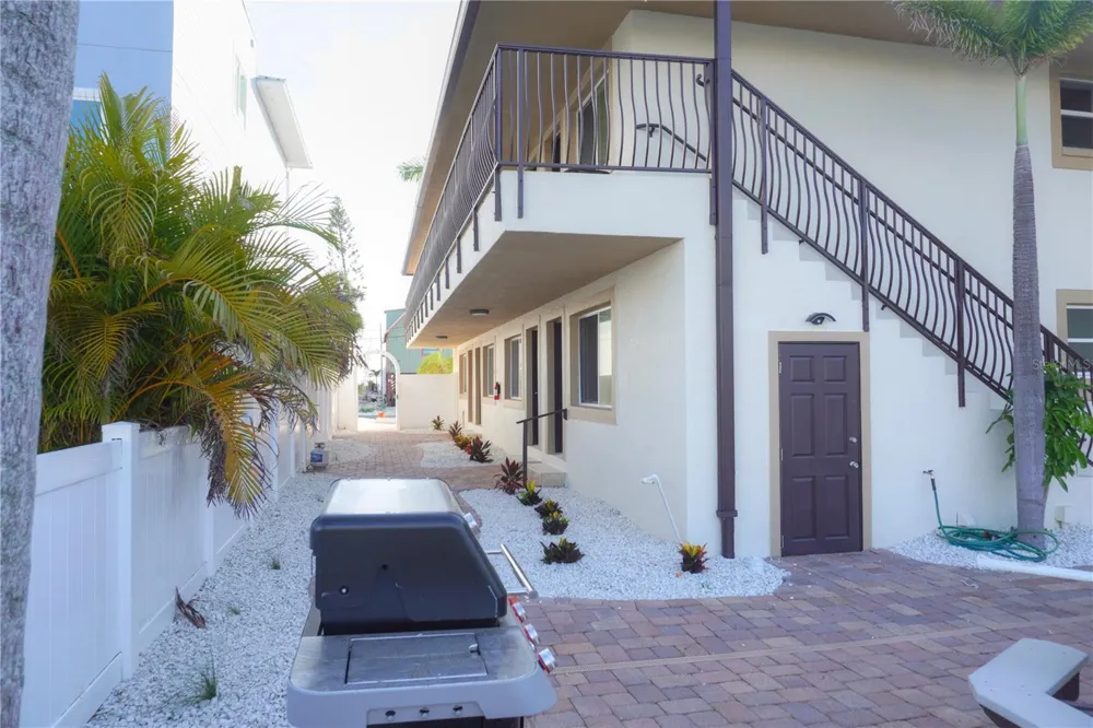 8535 BLIND PASS DRIVE #103 Treasure Island, FL 33706