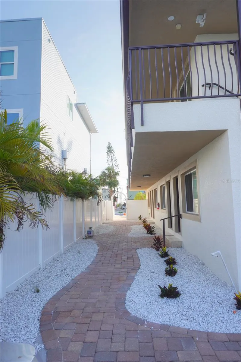 8535 BLIND PASS DRIVE #103 Treasure Island, FL 33706