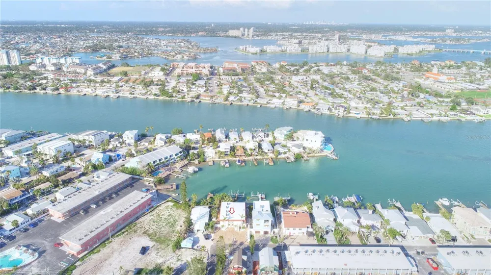 8535 BLIND PASS DRIVE #103 Treasure Island, FL 33706