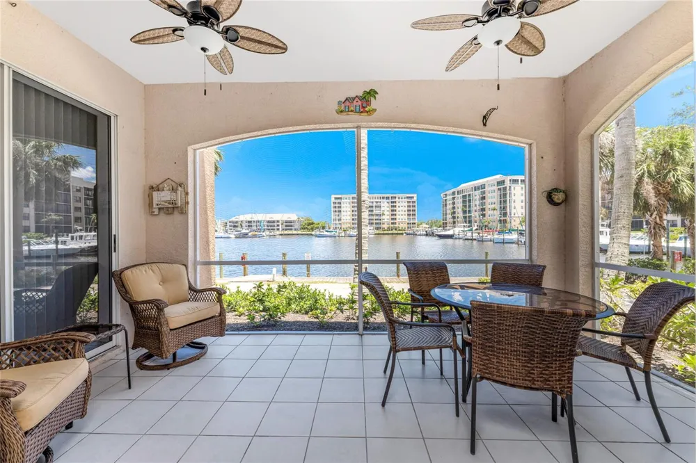 3485 SUNSET KEY CIRCLE #101 Punta Gorda, FL 33955