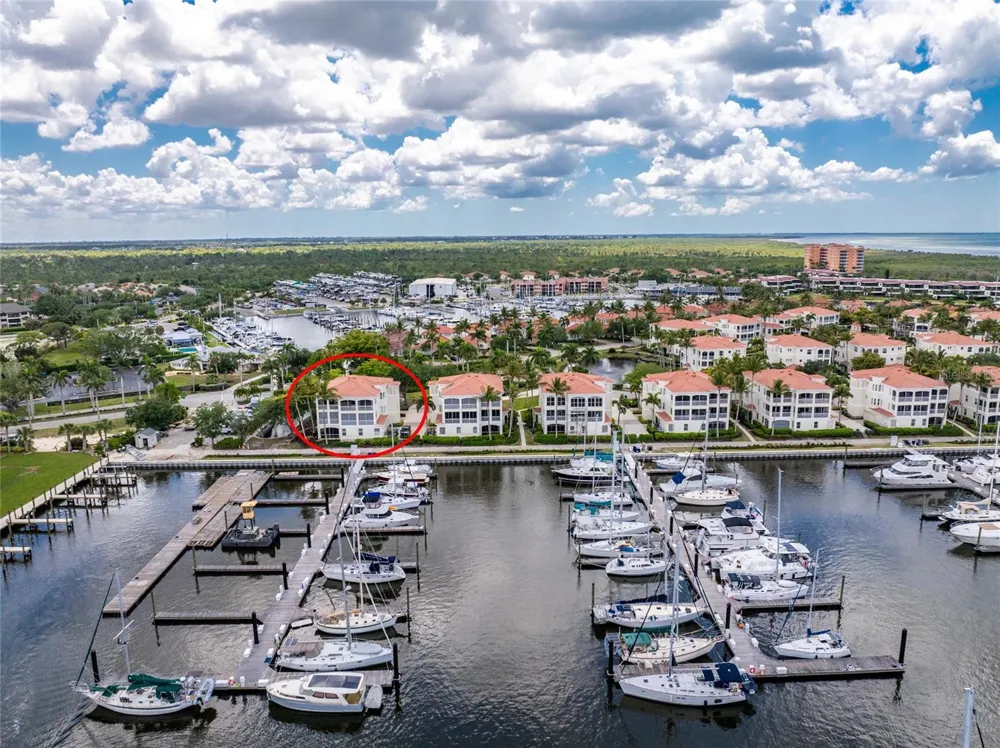 3485 SUNSET KEY CIRCLE #101 Punta Gorda, FL 33955