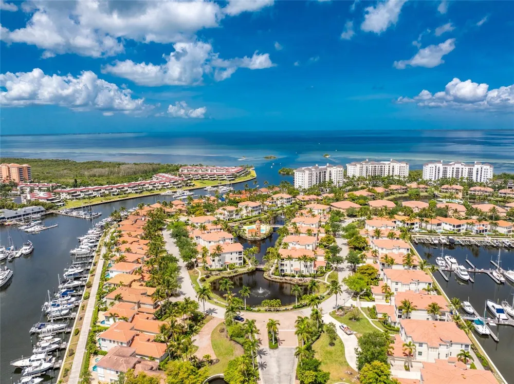 3485 SUNSET KEY CIRCLE #101 Punta Gorda, FL 33955