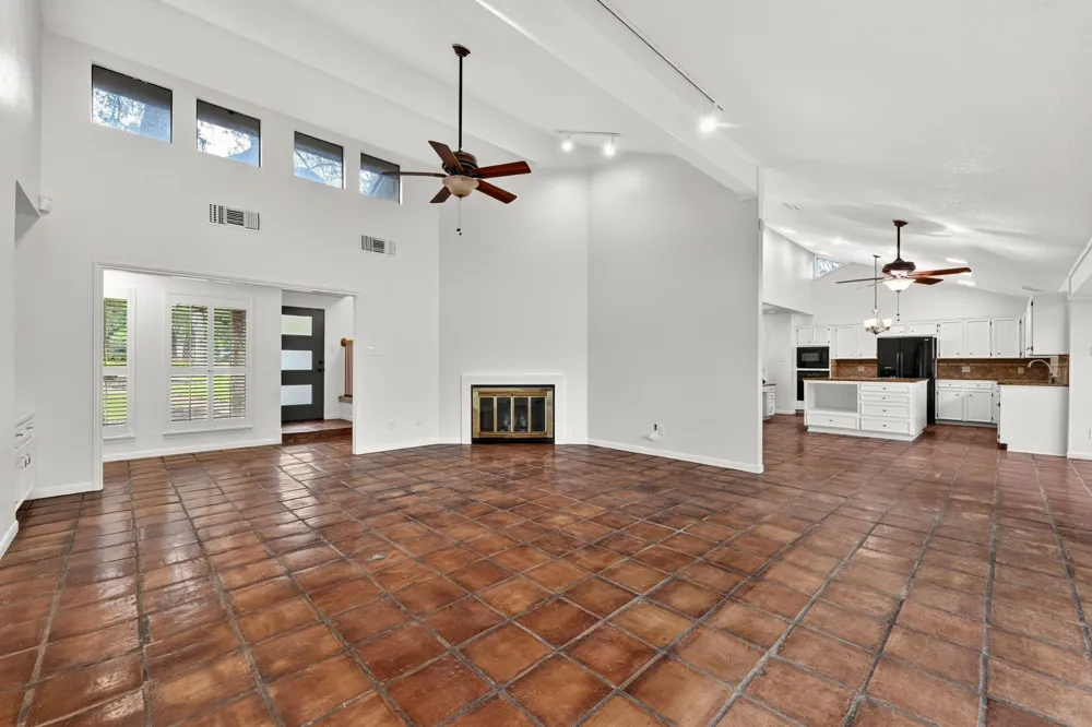 1301 Mill Creek Drive Salado, TX 76571