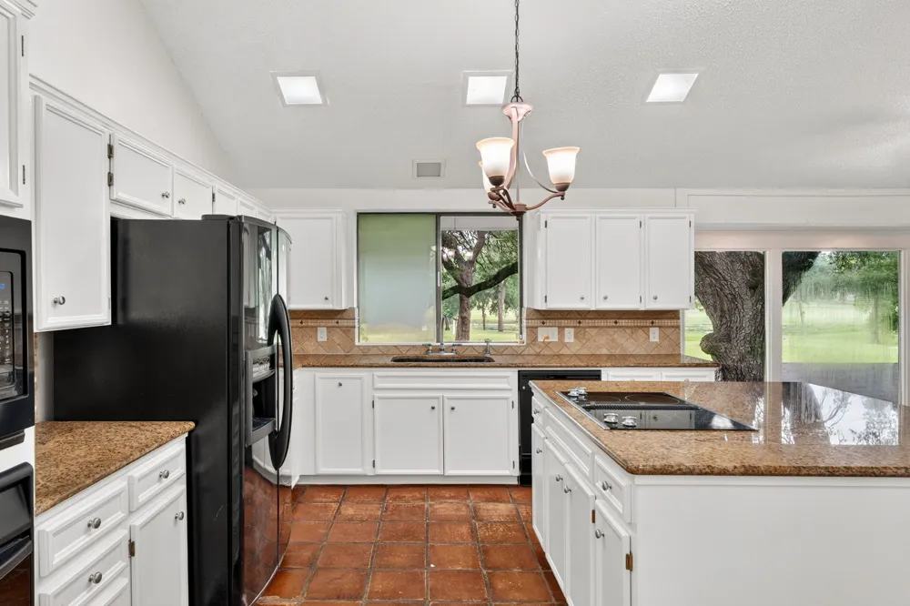1301 Mill Creek Drive Salado, TX 76571