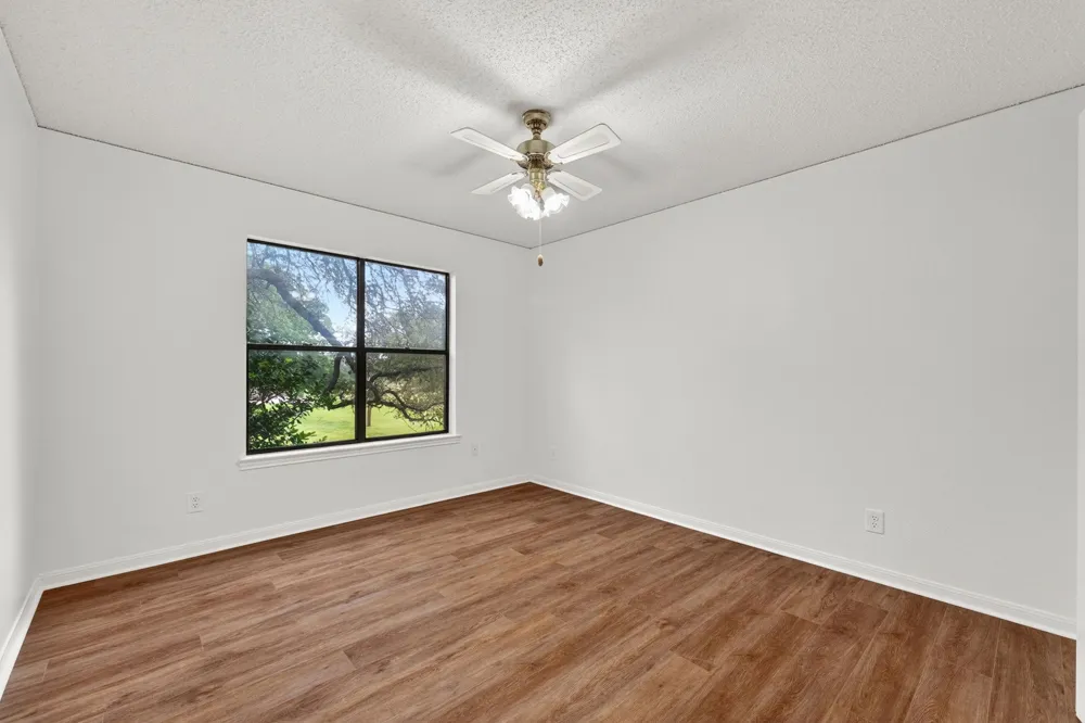 1301 Mill Creek Drive Salado, TX 76571