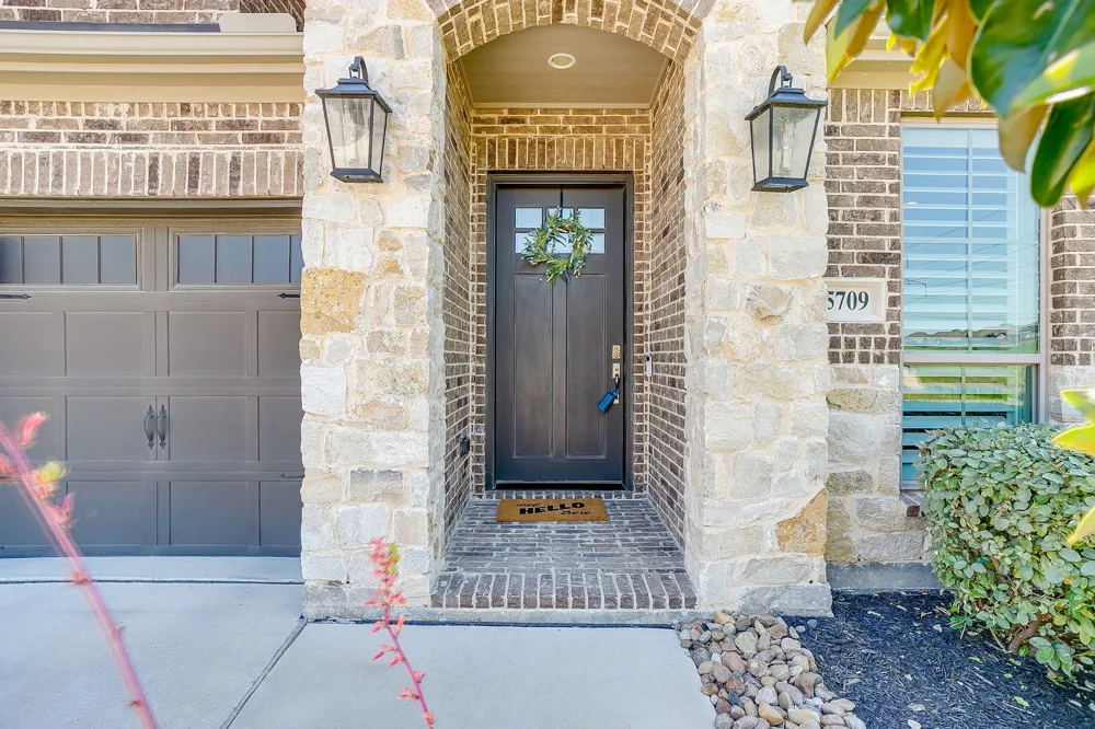 5709 Pope Creek Road Fort Worth, TX 76126